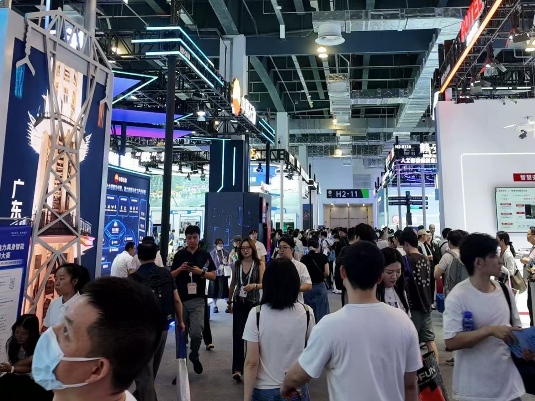 智能伙伴 共创未来 | 盛维智链2026世界人工智能大会（WAIC）完美收官